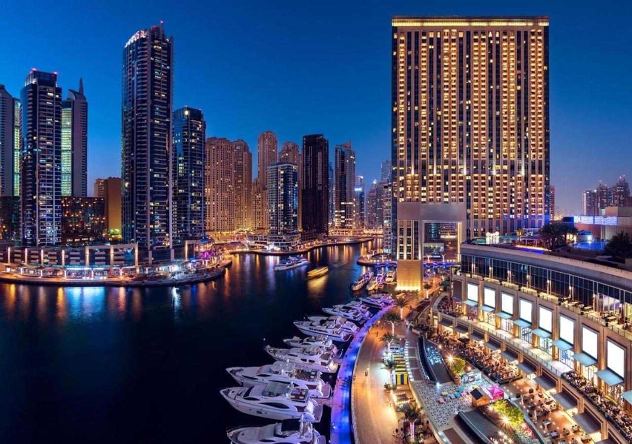Cosmos Living Jw Marina Apartment *